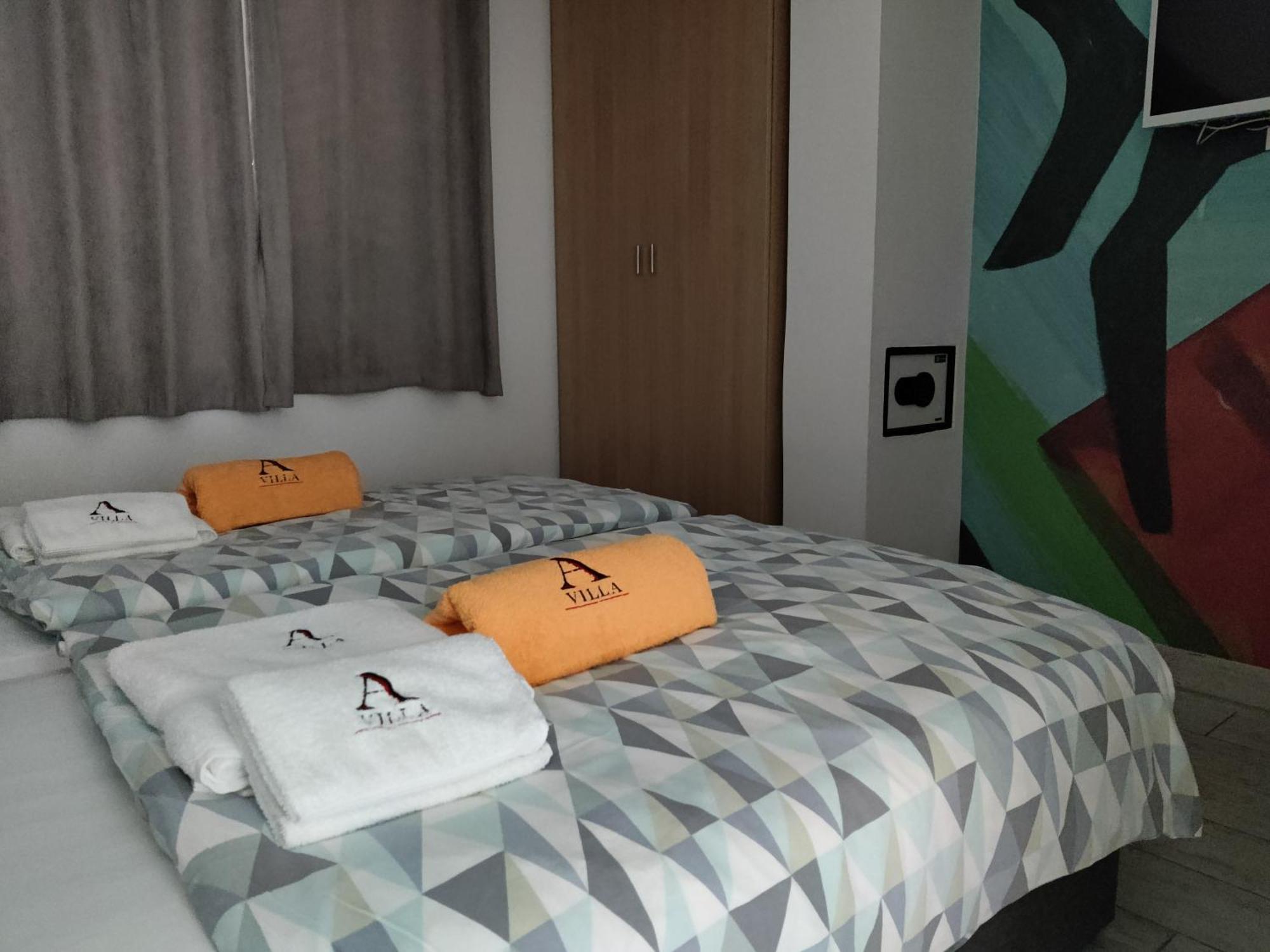 Apartments Villa A - Heating Pool Трогір Екстер'єр фото